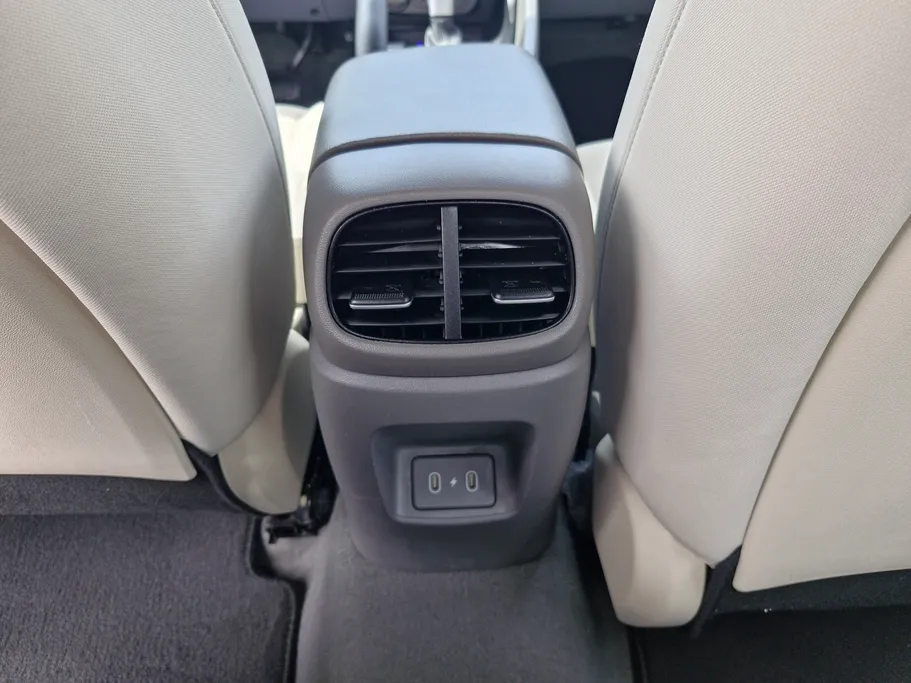 2024 Hyundai Elantra Fleet 