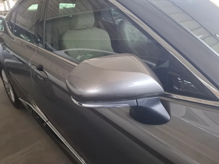 تويوتا كامري LE 2025 