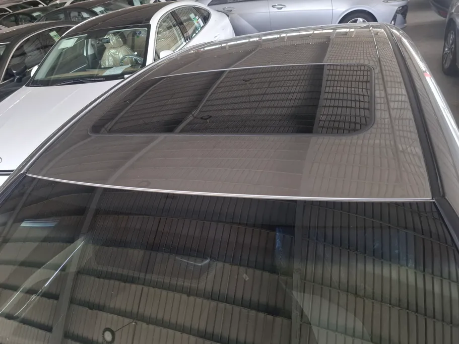 تويوتا كامري LE 2025 