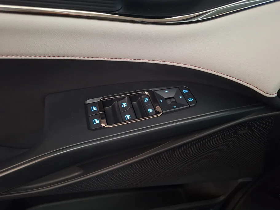 2024 Ford Taurus Trend 