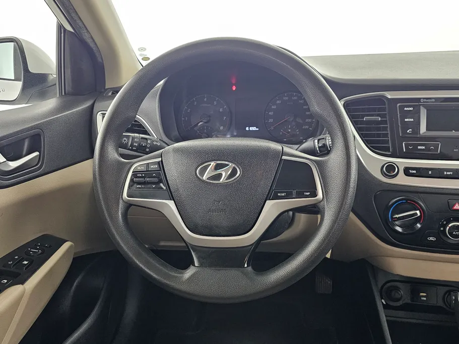 هيونداي اكسنت سمارت 2022 