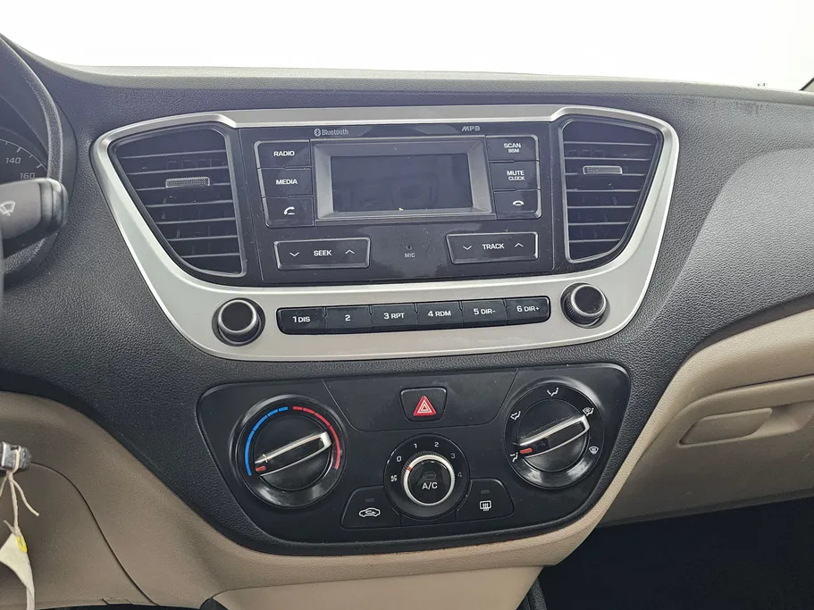 هيونداي اكسنت سمارت 2022 