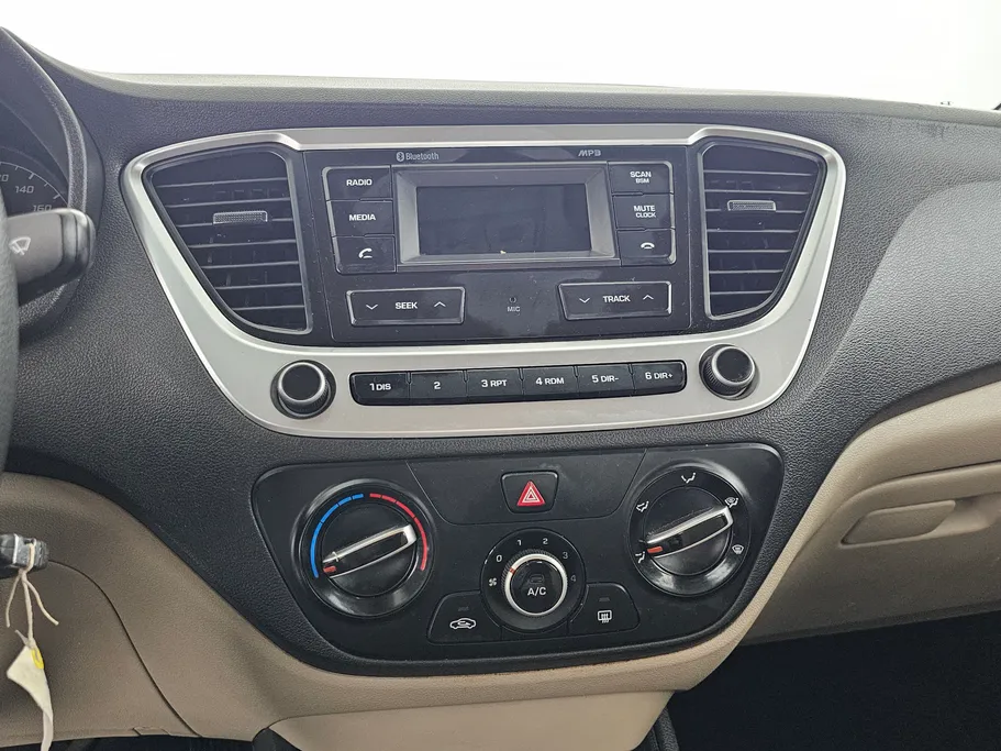 هيونداي اكسنت سمارت 2022 