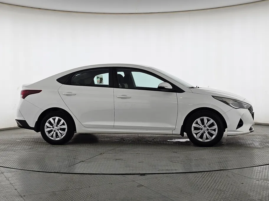 هيونداي اكسنت سمارت 2022 