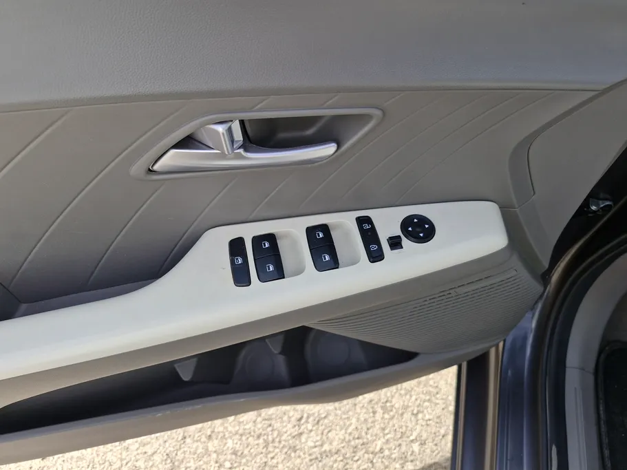 2024 Hyundai Accent Fleet 