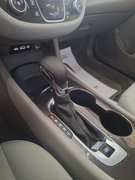 2021 Chevrolet Malibu LS 