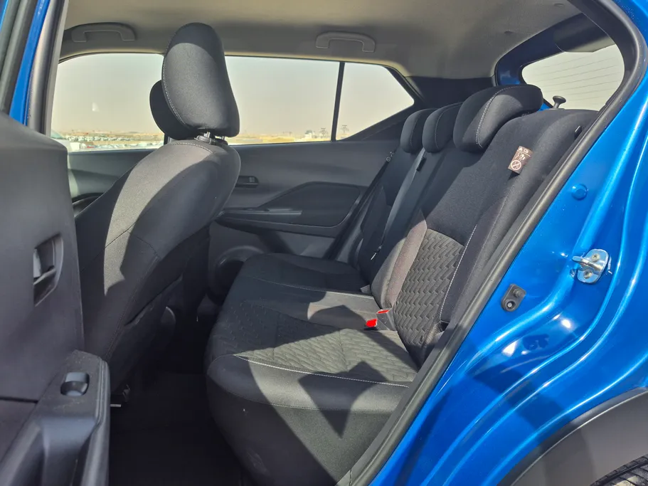 2024 Nissan Kicks S 