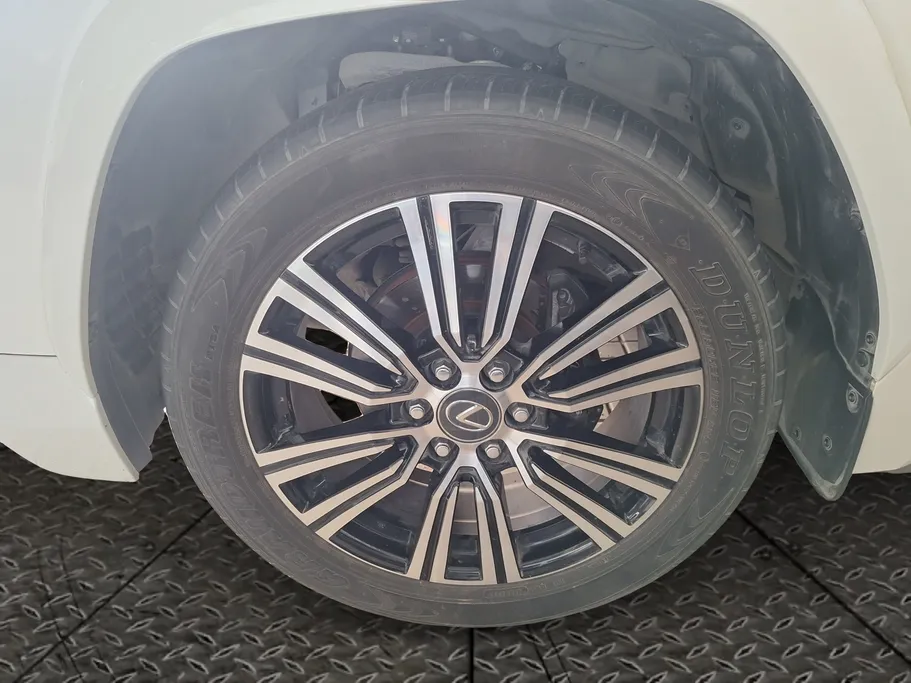 لكزس LX 600 BB Elite 2024 