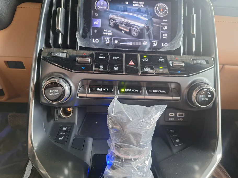 لكزس LX 600 BB Elite 2024 