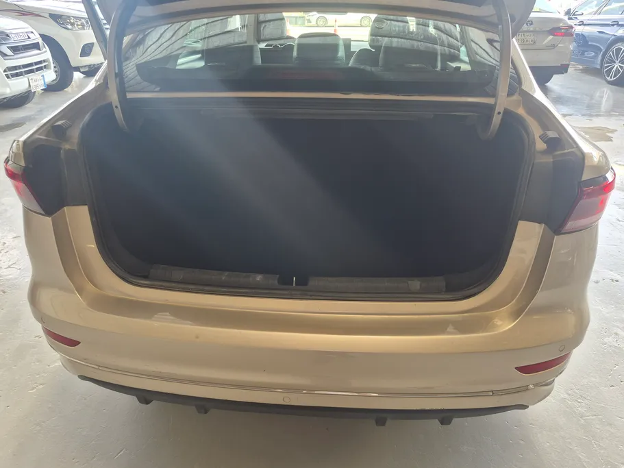 جيلي امجراند GF 2023 