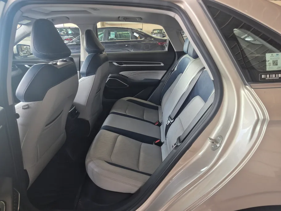 جيلي امجراند GF 2023 