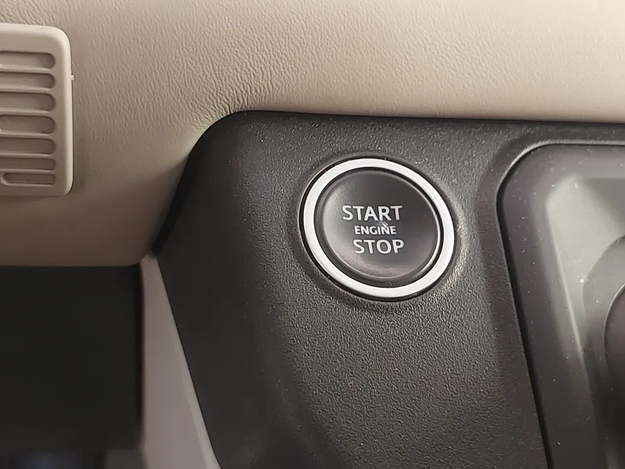 لاند روفر ديفندر 110X 2020 