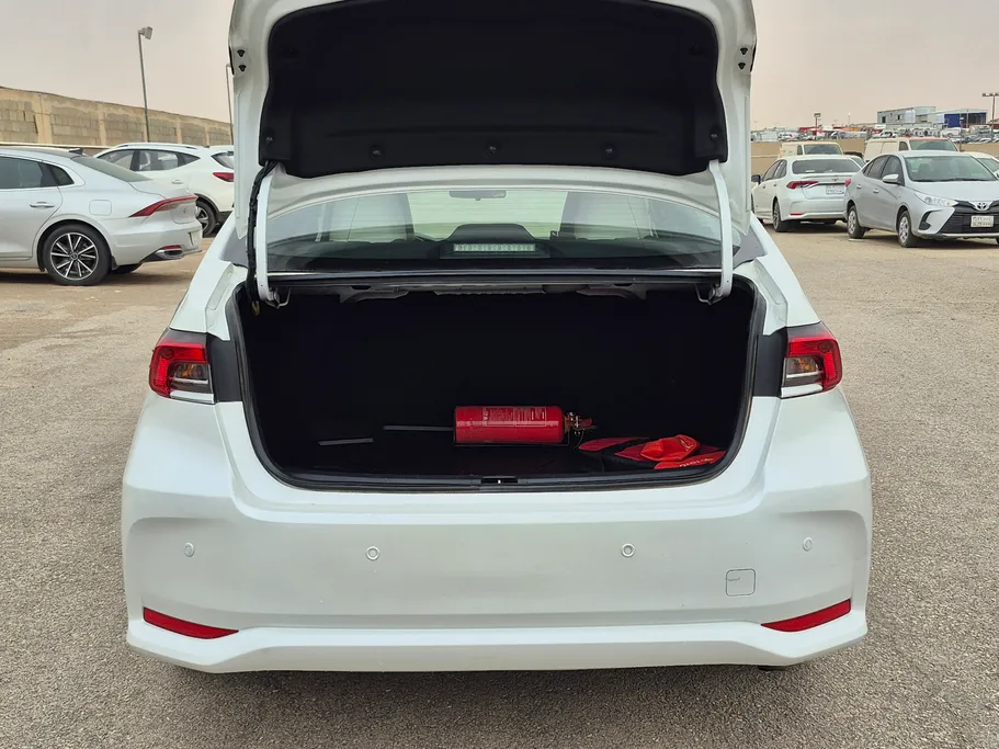 تويوتا كورولا XLI 2022 