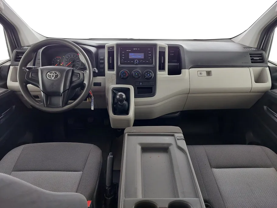 2021 Toyota Haice فان بضاعه 