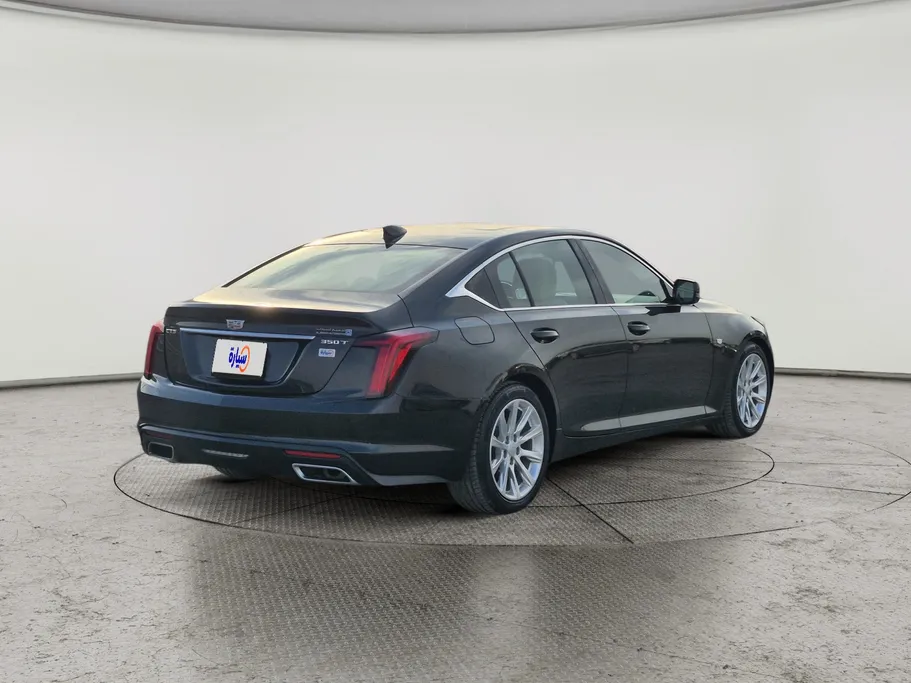 2022 Cadillac CT5 Luxury 