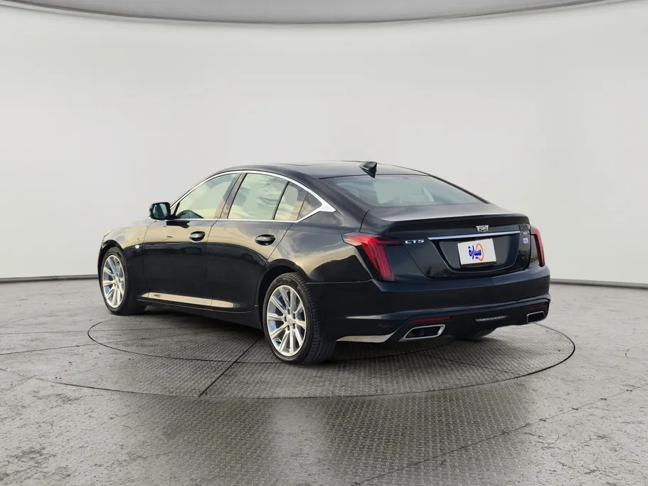 2022 Cadillac CT5 Luxury 