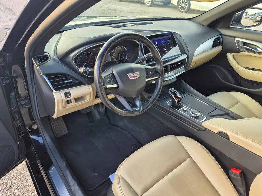 2022 Cadillac CT5 Luxury 