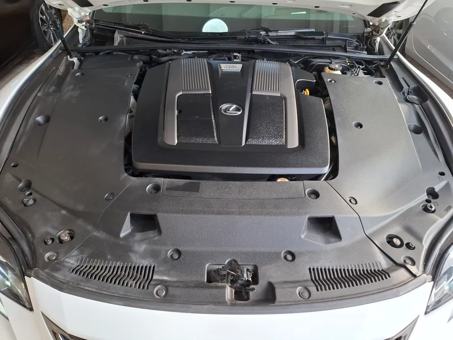 لكزس LS 500 2018 