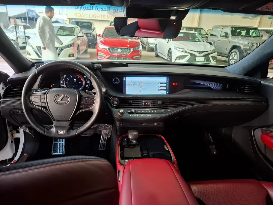 لكزس LS 500 2018 