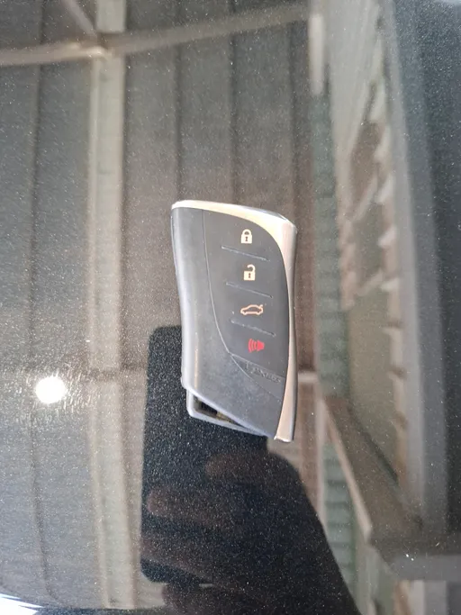 لكزس ES 300 H 2022 