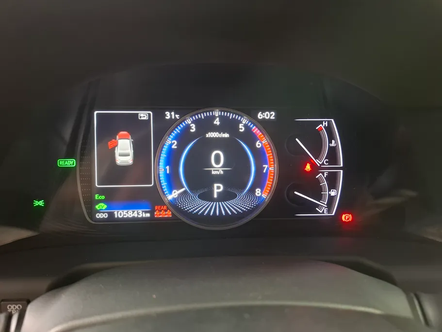 لكزس ES 300 H 2022 