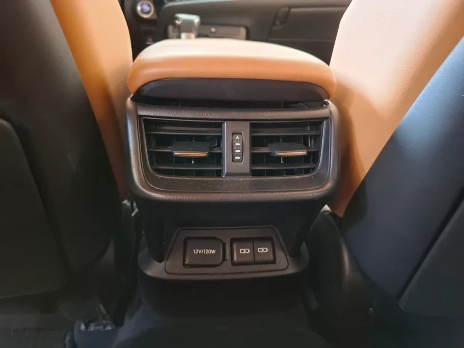 لكزس ES 300 H 2022 