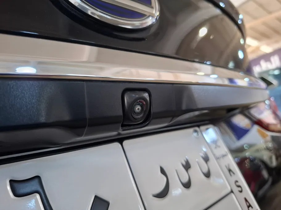 لكزس ES 300 H 2022 