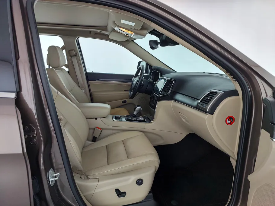 2021 Jeep Grand Cherokee ليمتد 