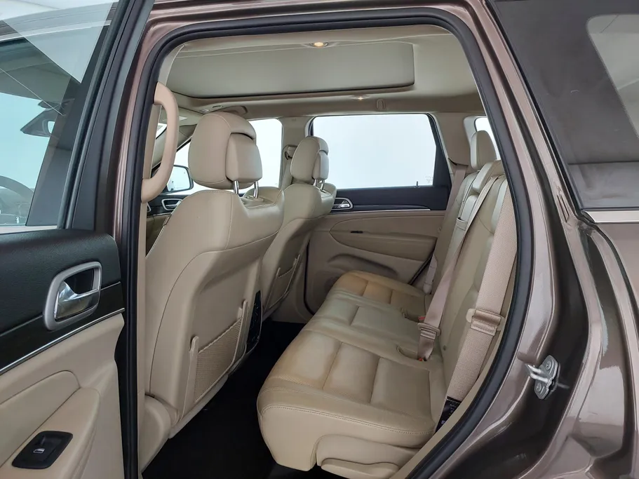 2021 Jeep Grand Cherokee ليمتد 