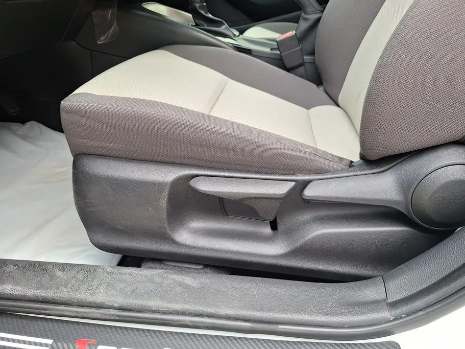 2024 Toyota Corolla XLI 