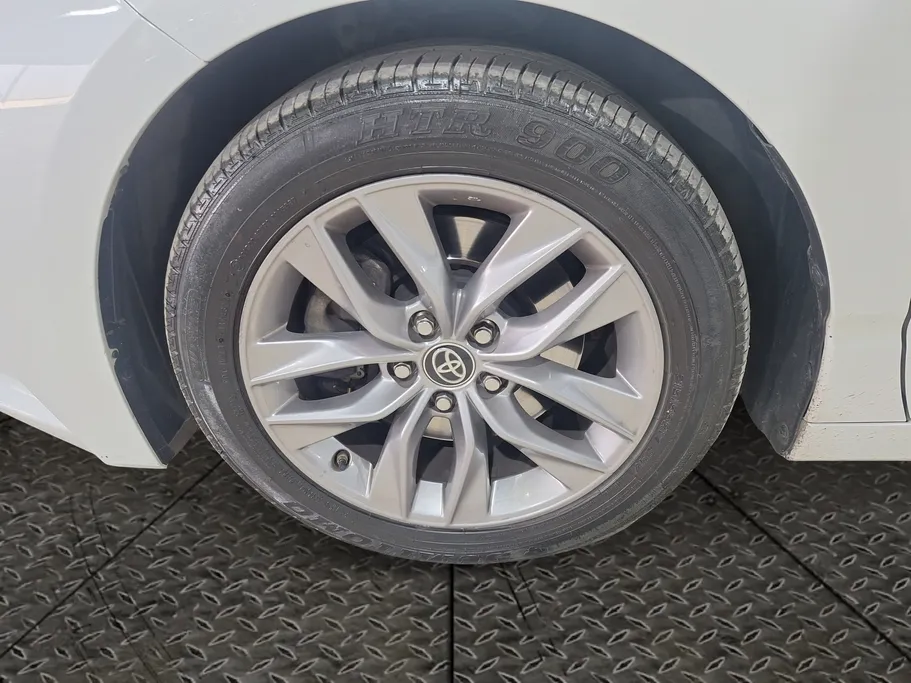 2022 Toyota Avalon XLE 
