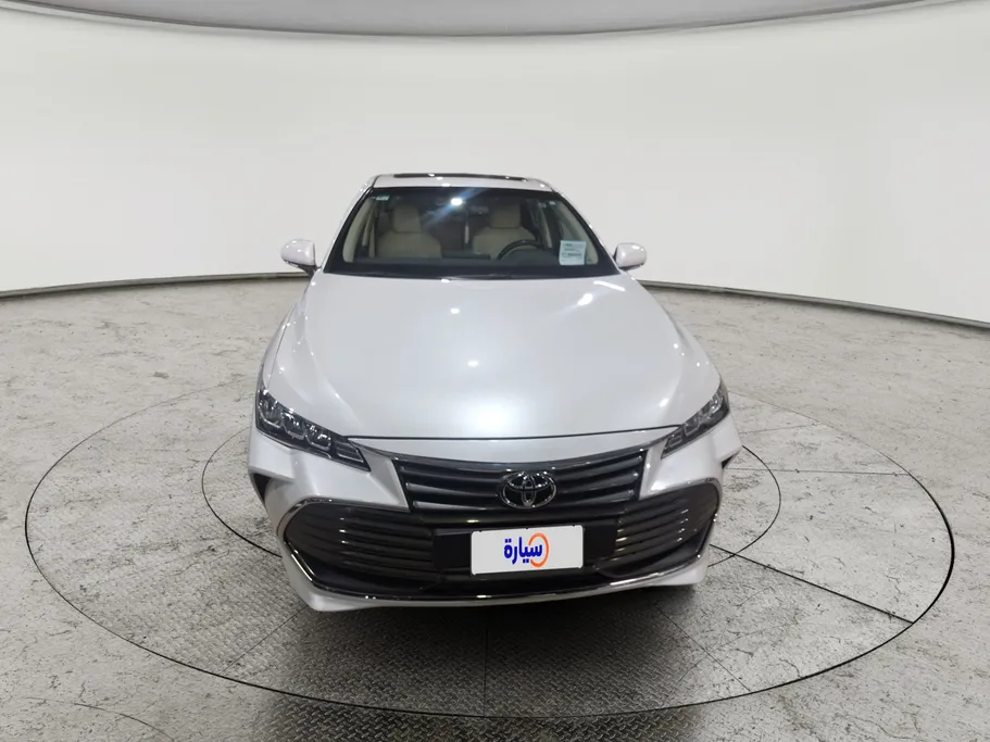 2022 Toyota Avalon XLE 