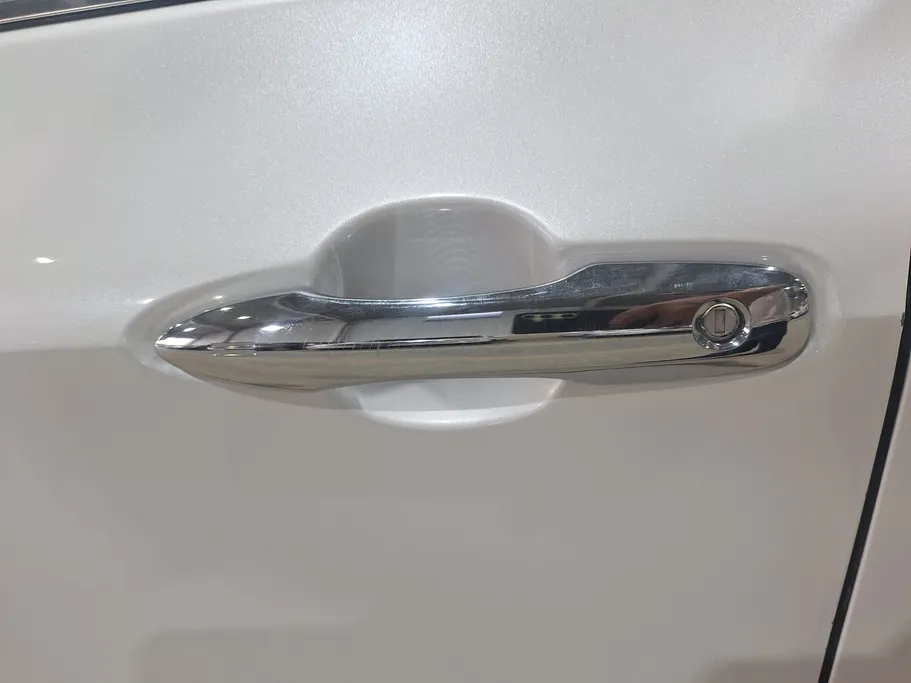 2022 Toyota Avalon XLE 