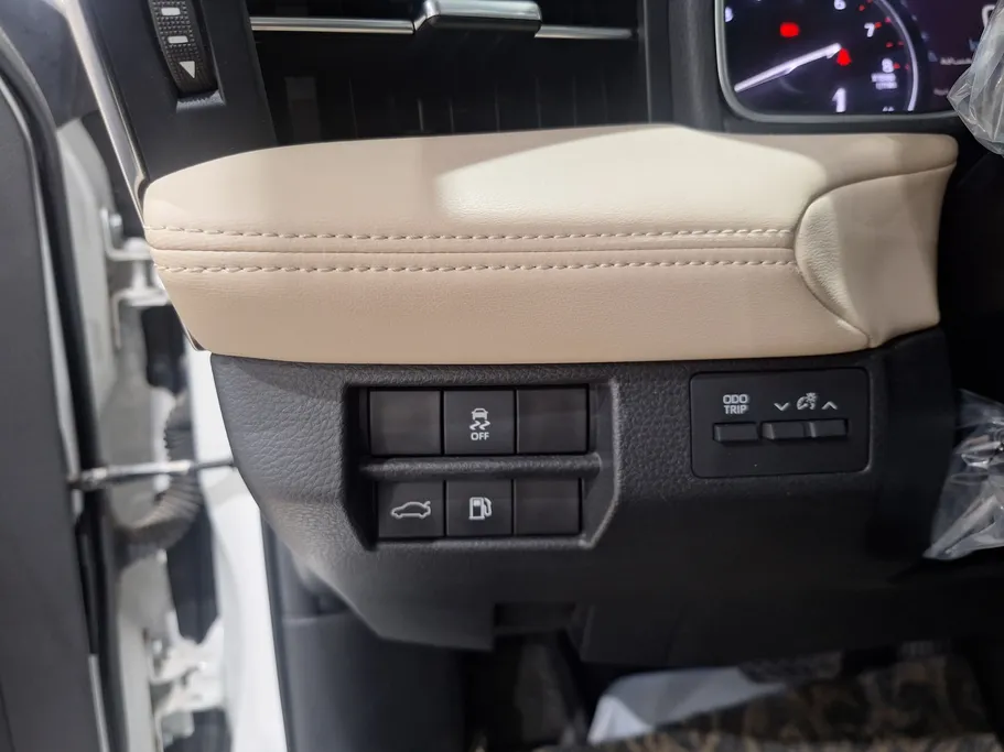 2022 Toyota Avalon XLE 
