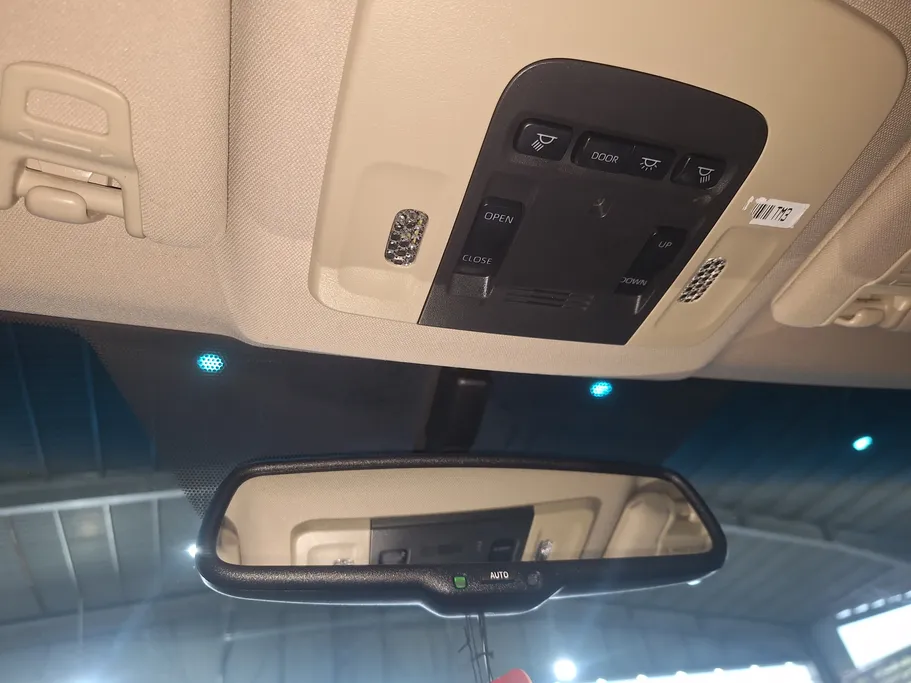 2022 Toyota Avalon XLE 
