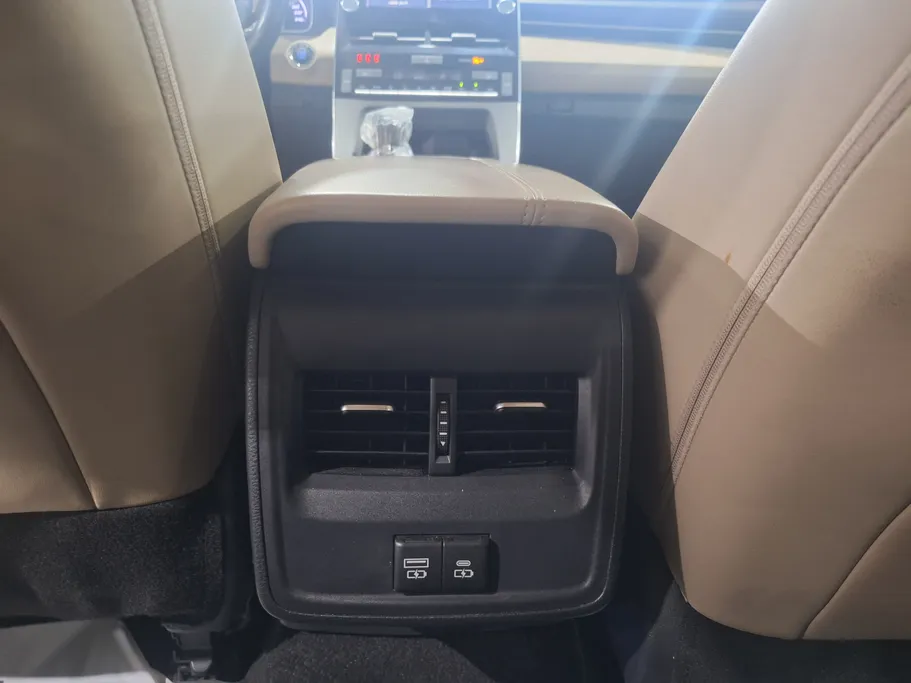2022 Toyota Avalon XLE 