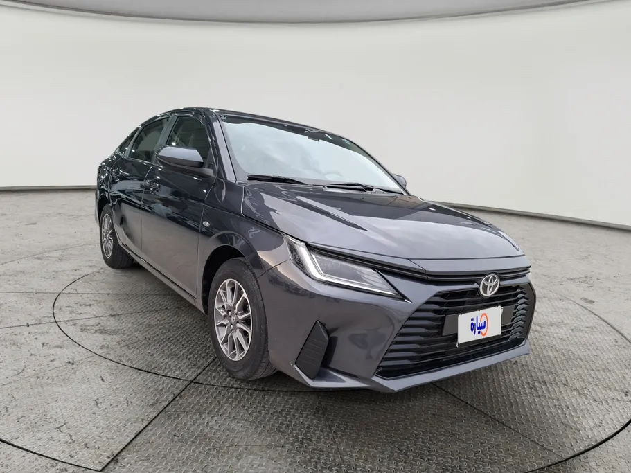 2024 Toyota Yaris  Y 