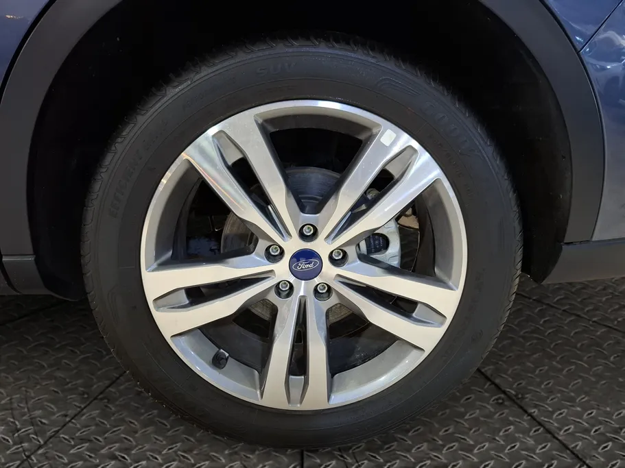 فورد تريتوري تيتانيوم 2023 