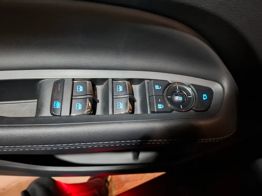 فورد تريتوري تيتانيوم 2023 