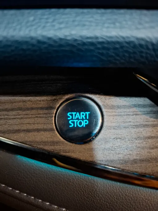 فورد تريتوري تيتانيوم 2023 