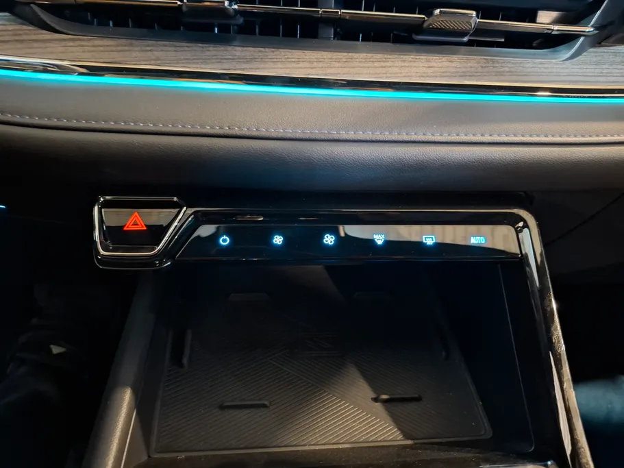 فورد تريتوري تيتانيوم 2023 