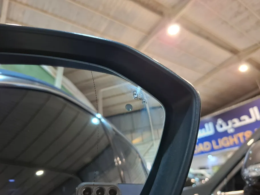 فورد تريتوري تيتانيوم 2023 