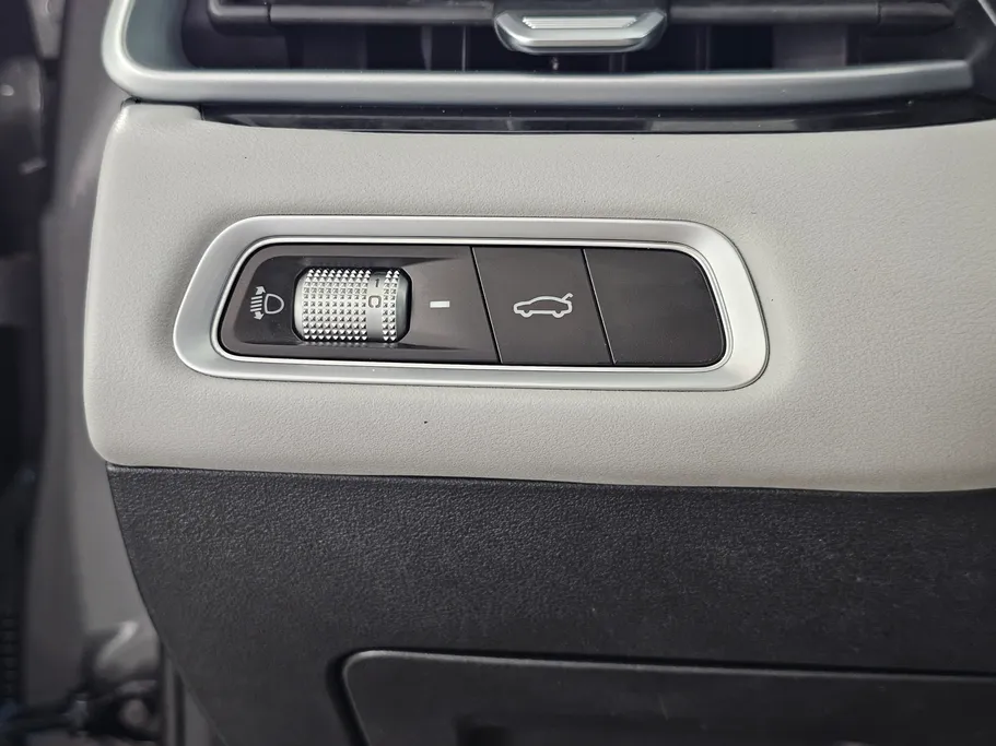 2025 Geely Emgrand GF 