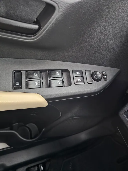 2023 تويوتا Yaris  Y 