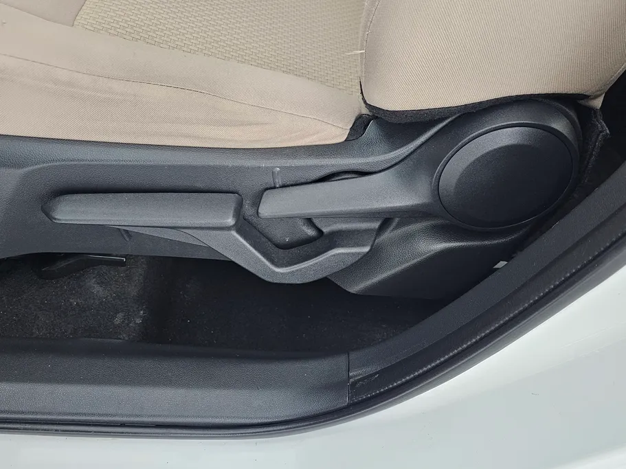 2023 تويوتا Yaris  Y 