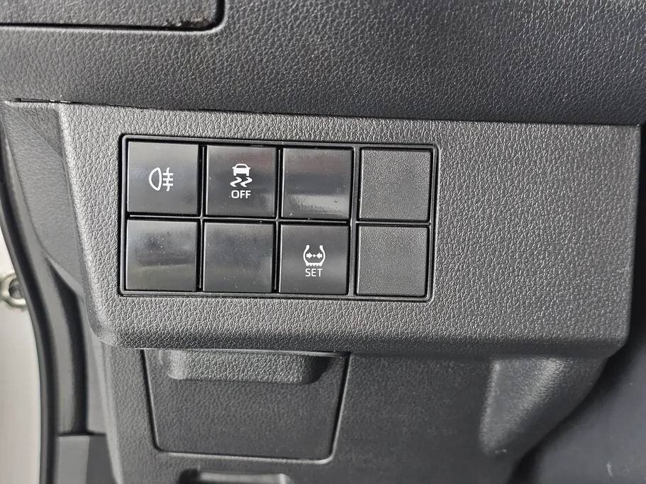 2023 تويوتا Yaris  Y 