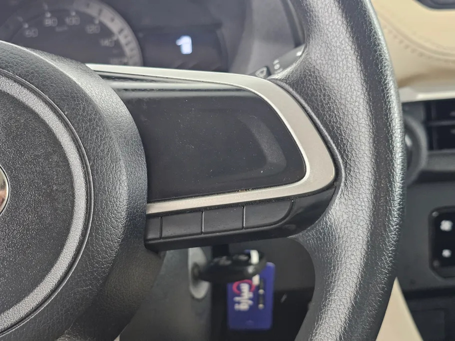 2023 تويوتا Yaris  Y 