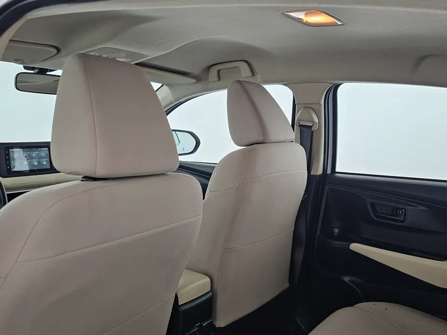 2023 تويوتا Yaris  Y 