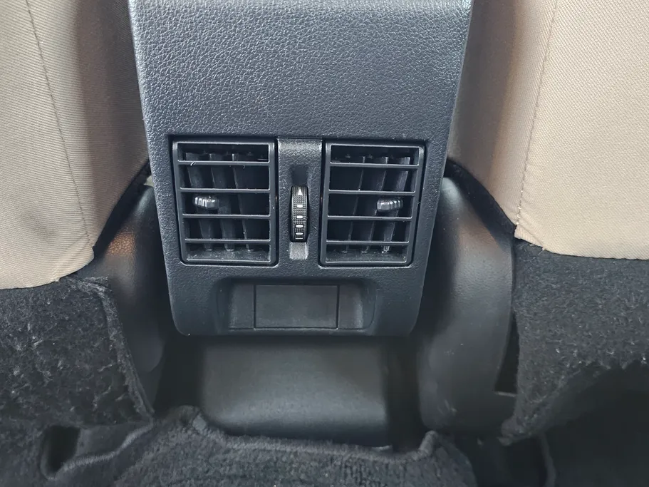 2023 تويوتا Yaris  Y 