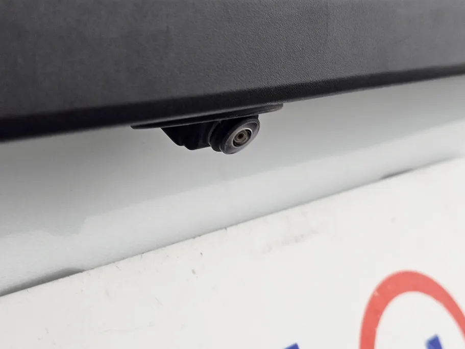 2023 تويوتا Yaris  Y 